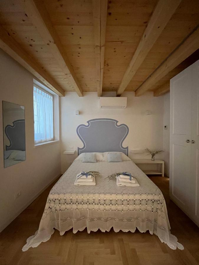 La Piccola Casa Al - Intera Casa Con 3 E 2 Box *