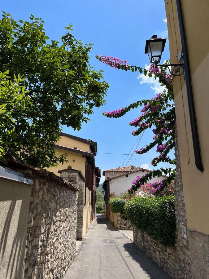 La Piccola Casa Al - Intera Casa Con 3 E 2 Box Salo