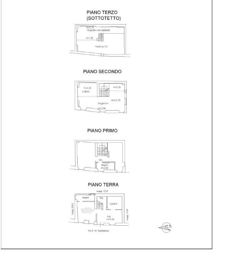 La Piccola Casa Al - Intera Casa Con 3 E 2 Box Holiday home Salo