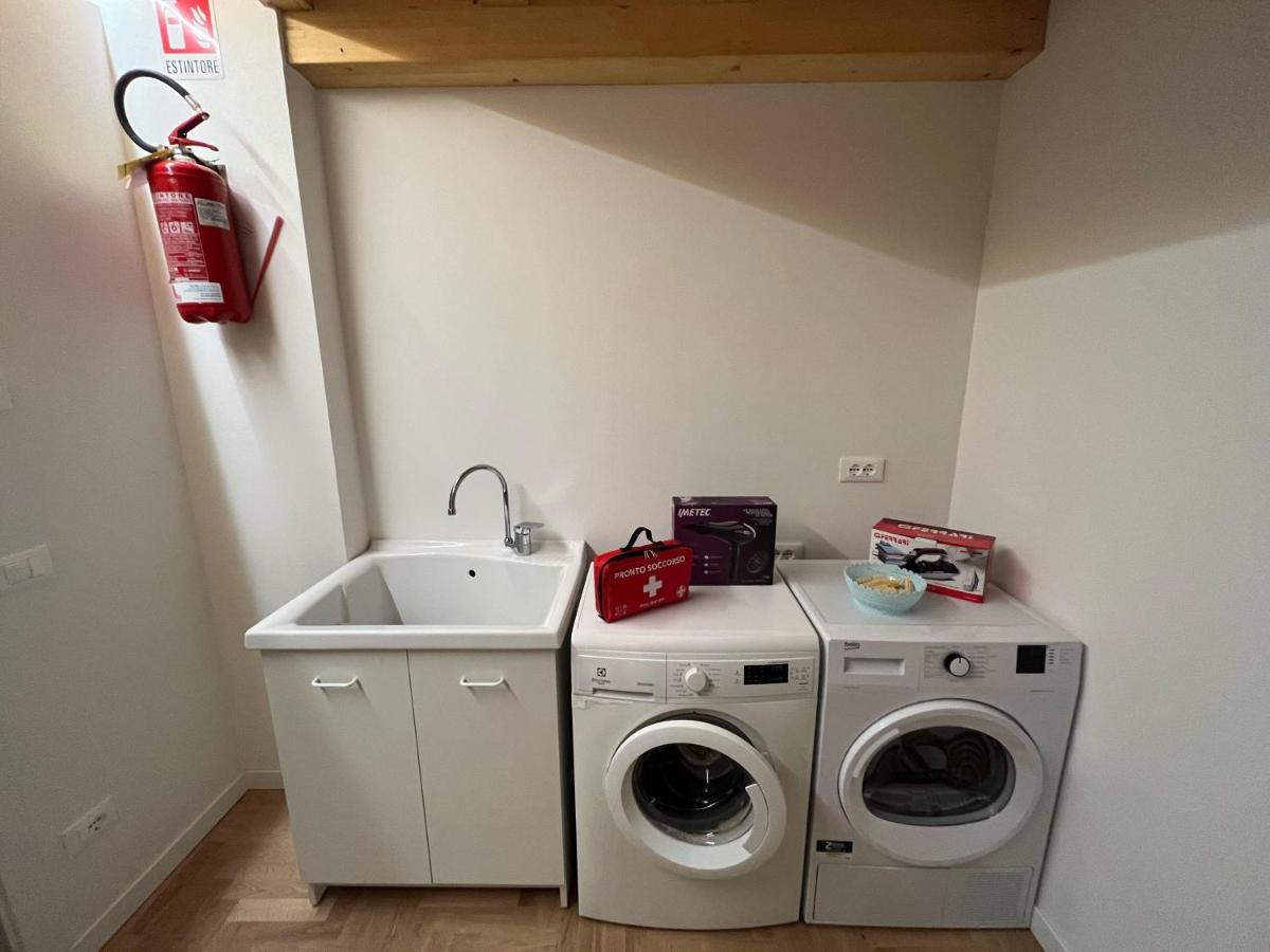 La Piccola Casa Al - Intera Casa Con 3 E 2 Box * Salò